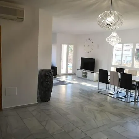 Villa In ,higueron Fuengirola